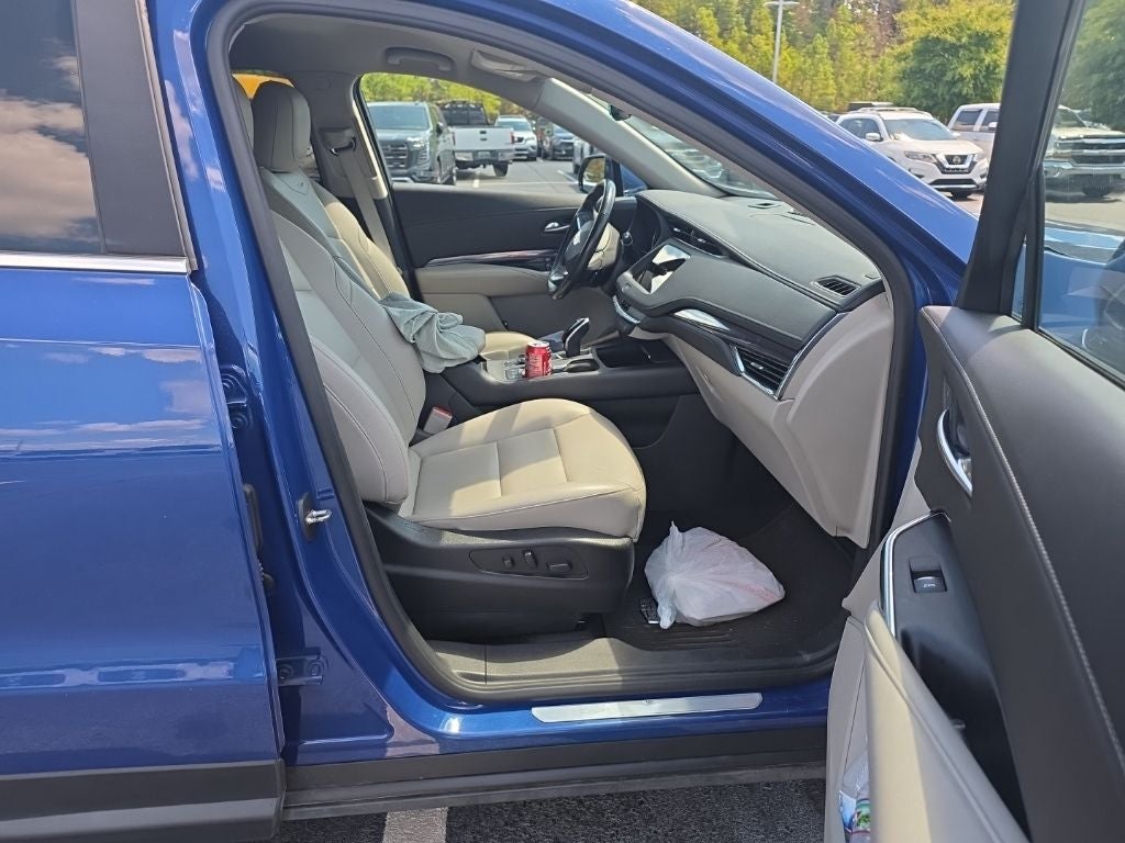 2021 Cadillac XT4 Luxury