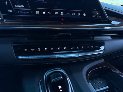 2022 Cadillac Escalade Luxury
