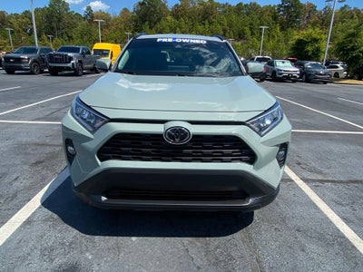 2020 Toyota RAV4 XLE