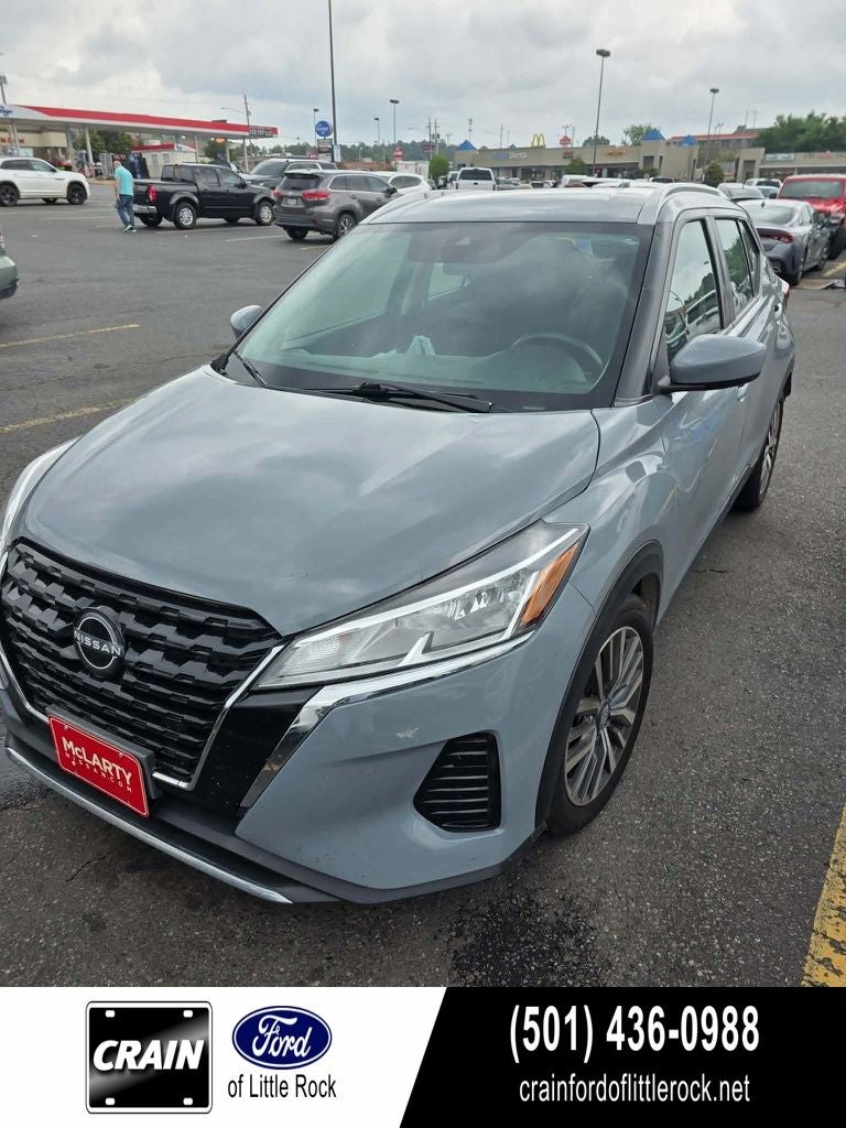 2022 Nissan Kicks SV
