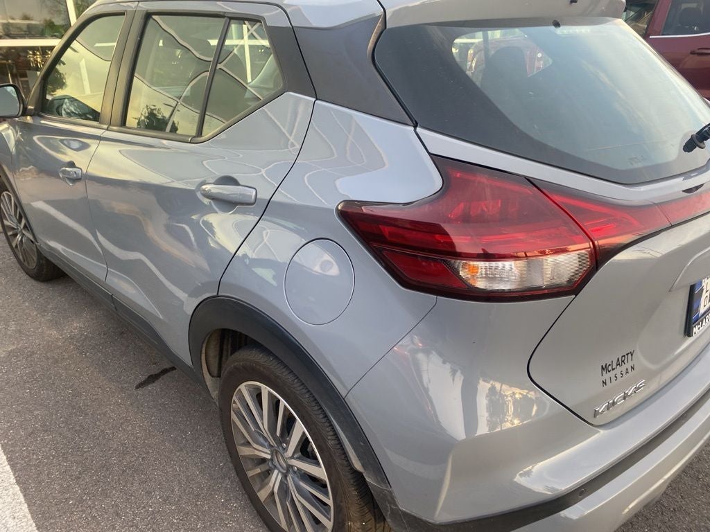 2022 Nissan Kicks SV