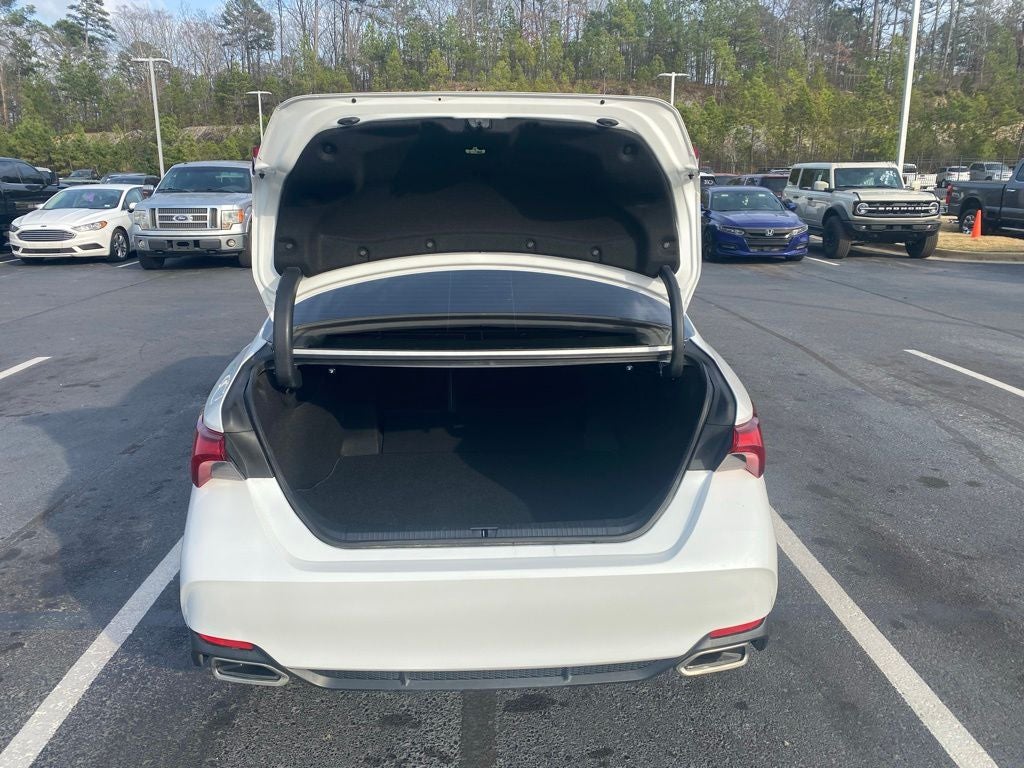 2019 Toyota Avalon XLE