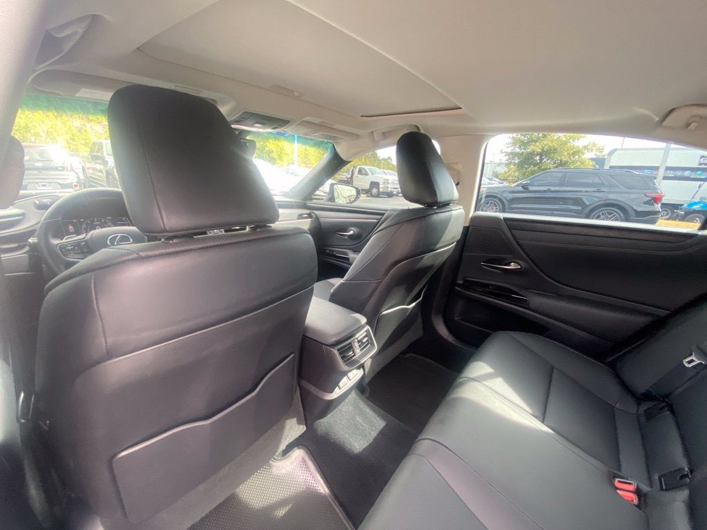 2022 Lexus ES 350