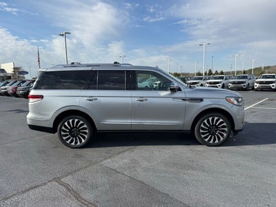 2022 Lincoln Navigator Black Label