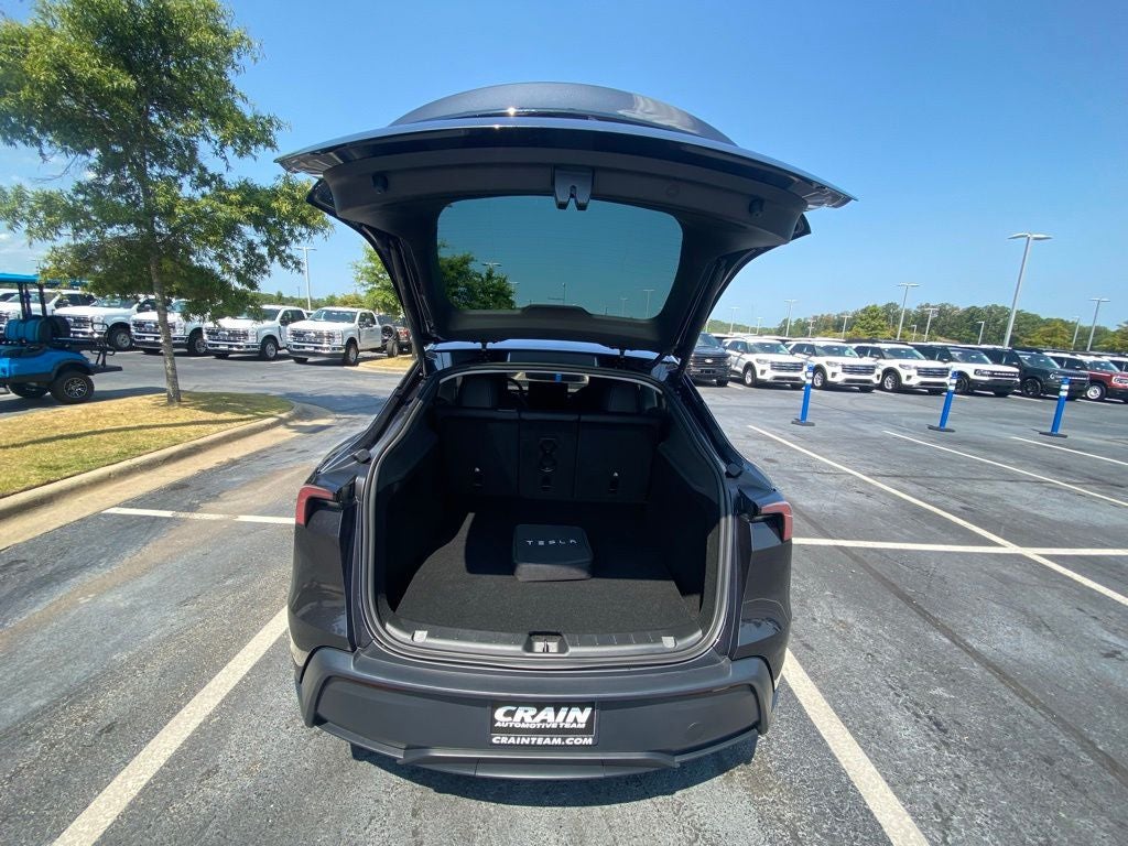2026 Tesla Model Y Long Range 1 Owner-Clean Carfax
