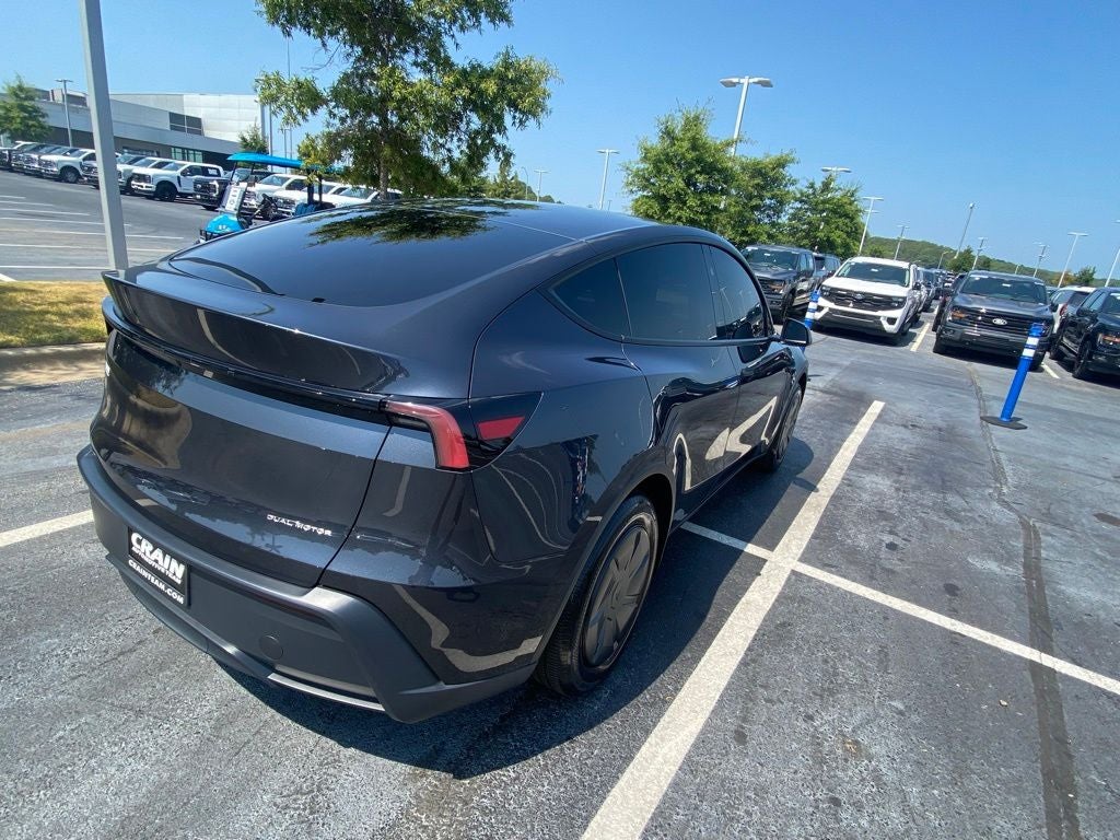 2026 Tesla Model Y Long Range 1 Owner-Clean Carfax