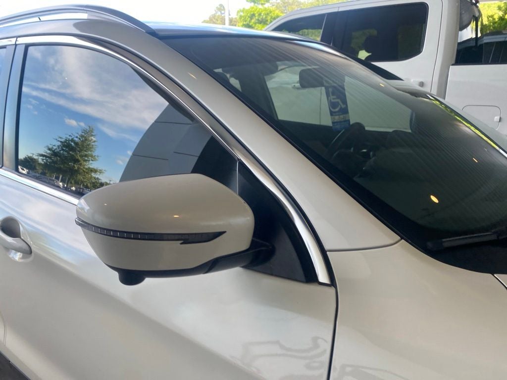 2017 Nissan Rogue Sport SL