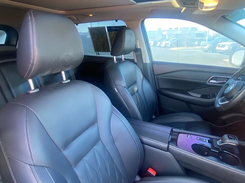 2021 Nissan Rogue Platinum