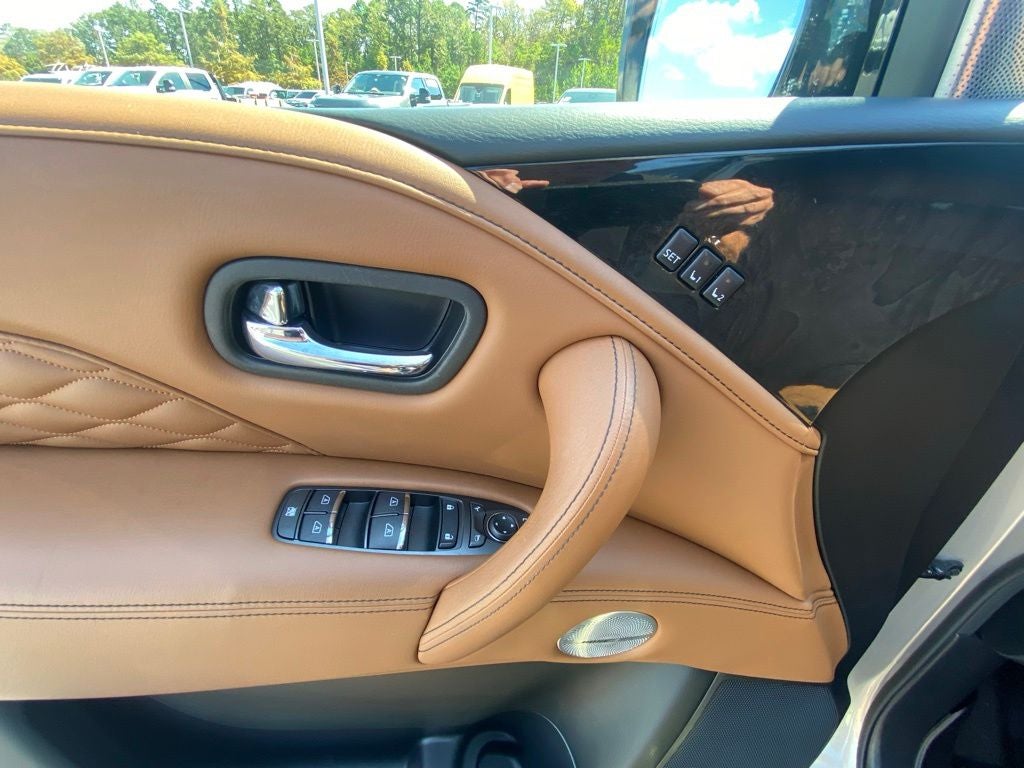 2024 INFINITI QX80 Sensory