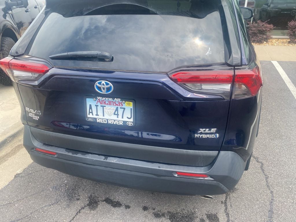 2022 Toyota RAV4 Hybrid XLE