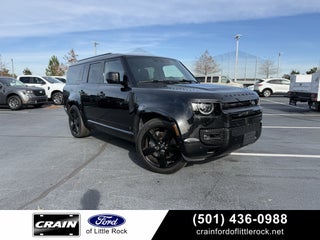 2024 Land Rover Defender 130 X-Dynamic SE