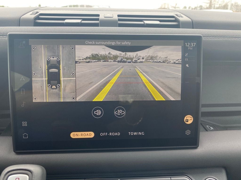 2025 Land Rover Defender 110 S