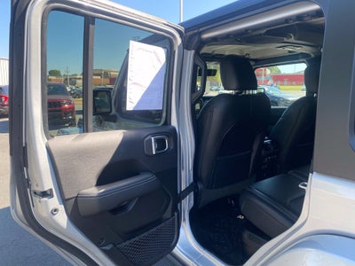 2023 Jeep Wrangler Sahara 4xe - HARD TOP - CLEAN CARFAX