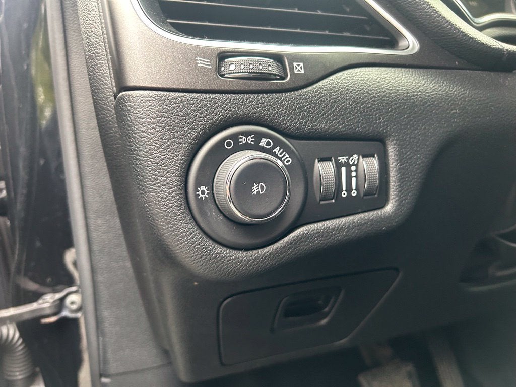 2020 Jeep Cherokee Trailhawk - 4WD