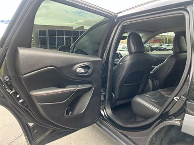 2020 Jeep Cherokee Trailhawk - 4WD