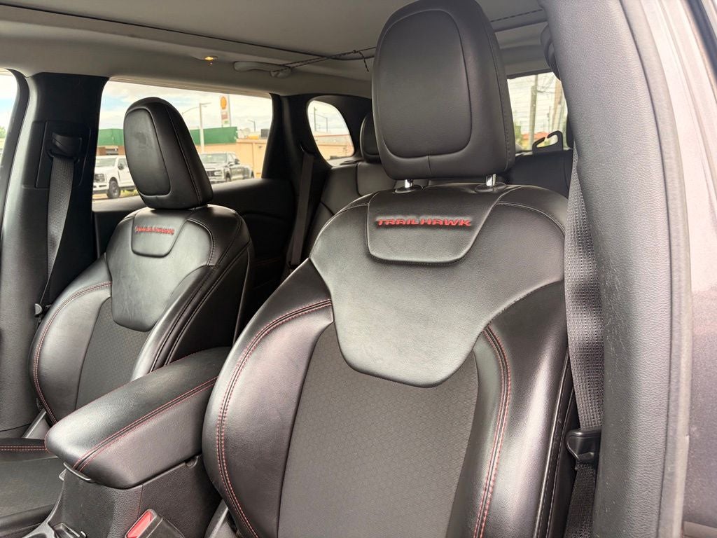2019 Jeep Cherokee Trailhawk