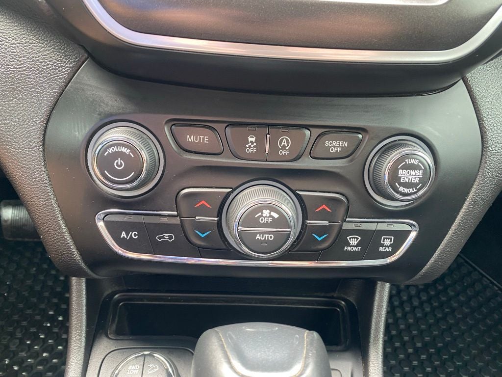 2019 Jeep Cherokee Trailhawk