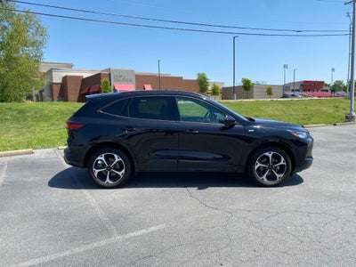 2023 Ford Escape ST-Line Select