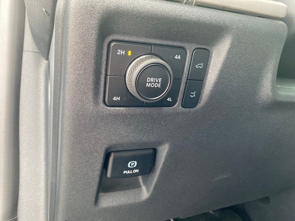 2025 Ford Expedition Active - 4WD - PANO ROOF