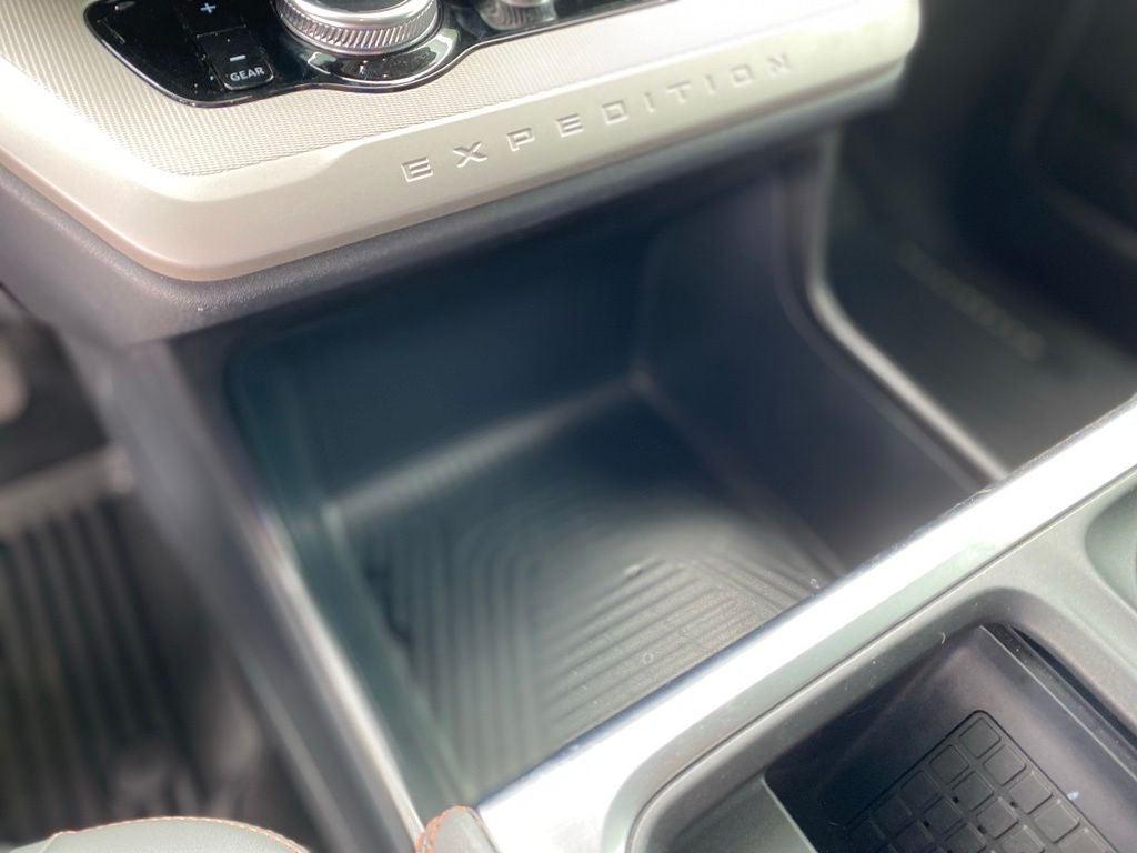 2025 Ford Expedition Active - 4WD - PANO ROOF