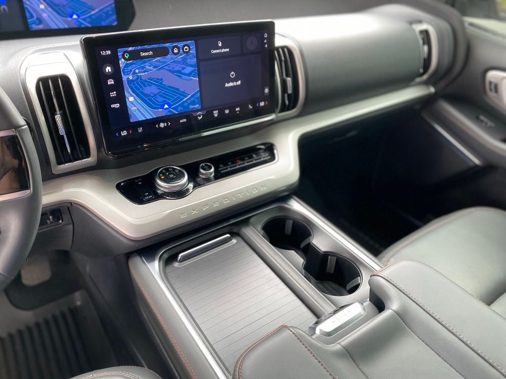 2025 Ford Expedition Active - 4WD - PANO ROOF