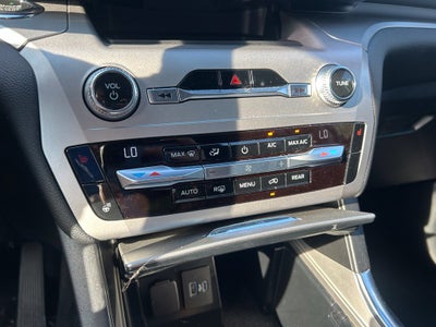 2021 Ford Explorer XLT - 4WD - FORD GOLD CERTIFIED