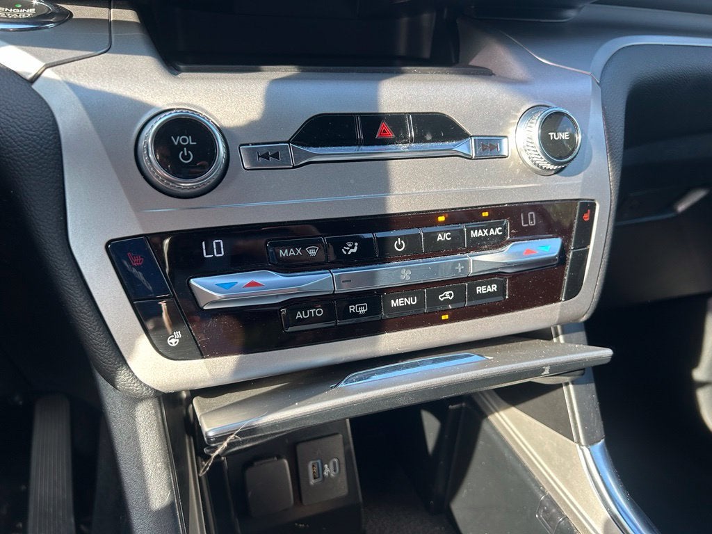2021 Ford Explorer XLT - 4WD - FORD GOLD CERTIFIED