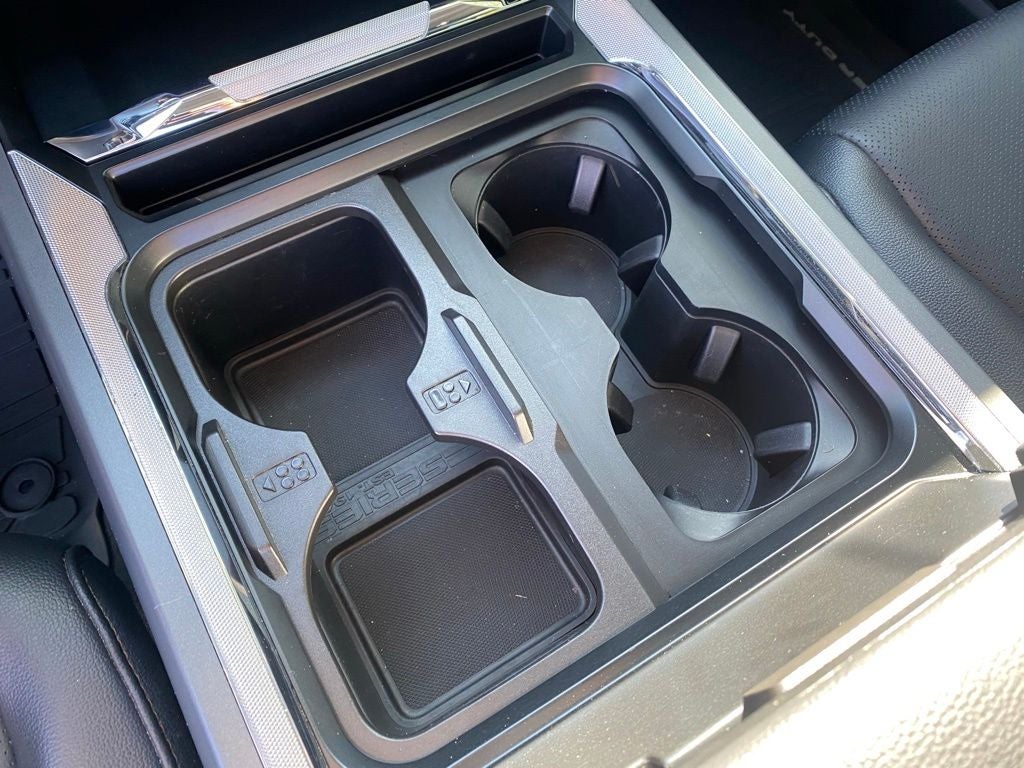 2025 Ford F-250SD Lariat Blackout Package-FX4
