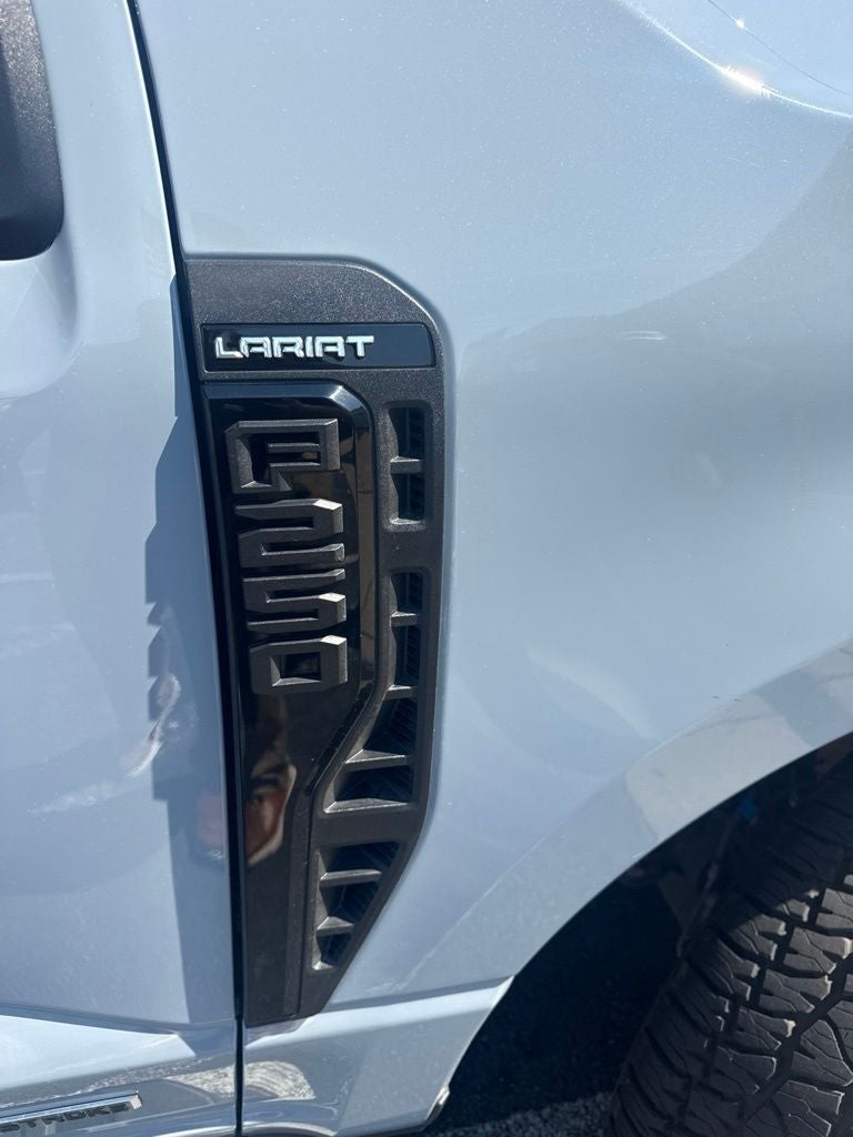 2025 Ford F-250SD Lariat
