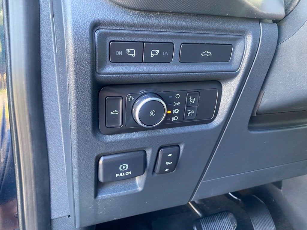 2022 Ford F-150 Raptor - CLEAN CARFAX - LOW MILES