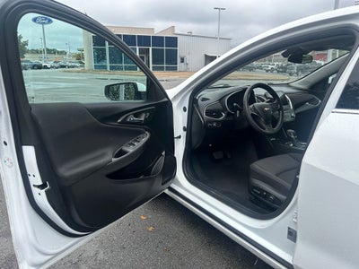 2023 Chevrolet Malibu LT - CLEAN CARFAX - ONE OWNER