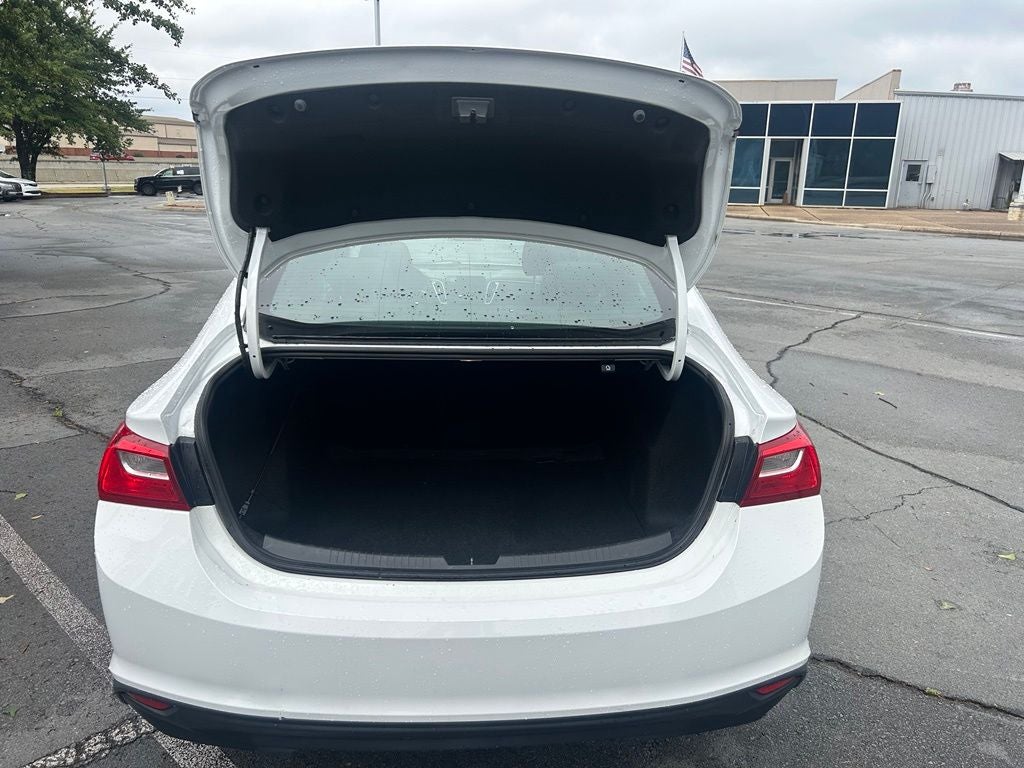 2023 Chevrolet Malibu LT - CLEAN CARFAX - ONE OWNER