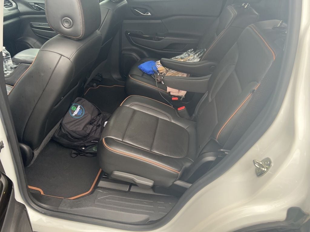 2021 GMC Acadia AT4