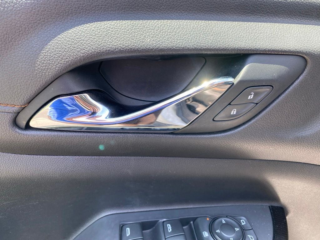 2021 GMC Acadia AT4