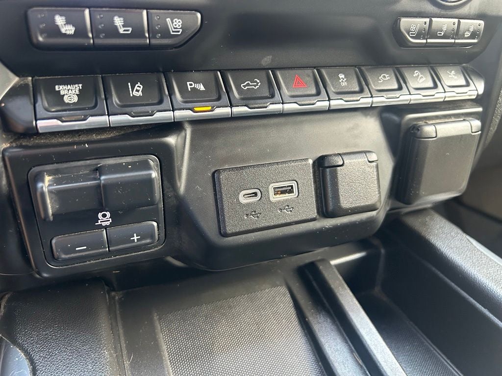 2021 GMC Sierra 3500HD Denali