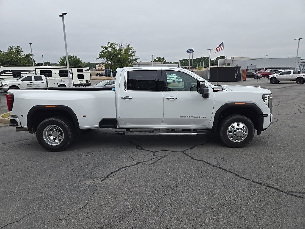 2025 GMC Sierra 3500HD Denali - RESERVE - 4WD