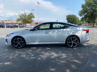 2024 Nissan Altima 2.5 SR - FORD BLUE CERTIFIED - CARFAX ONE OWNER