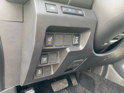 2024 Nissan Frontier SL