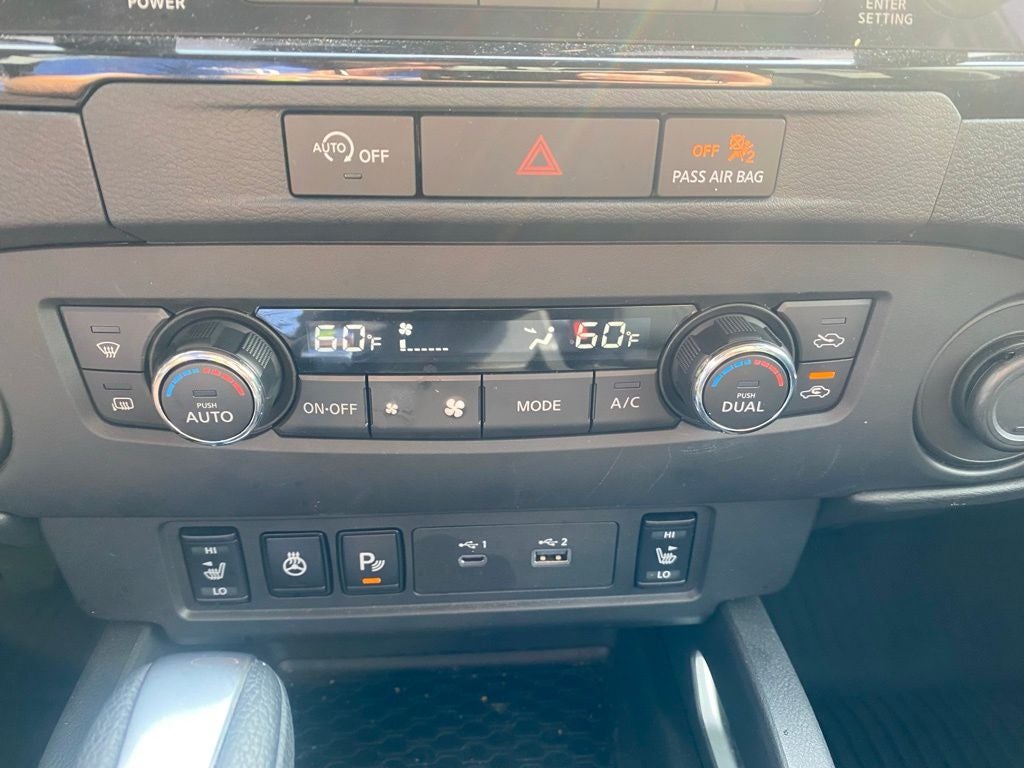 2024 Nissan Frontier SL