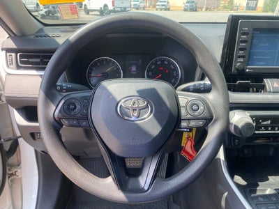 2021 Toyota RAV4 LE - FORD BLUE CERTIFIED - CLEAN CARFAX - ONE OWNER