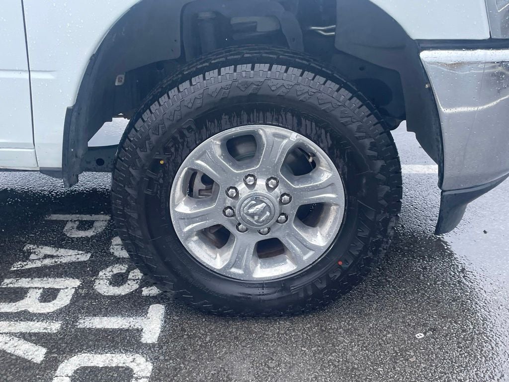2024 RAM 2500 Big Horn - CUMMINS DIESEL - CLEAN CARFAX - ONE OWNER