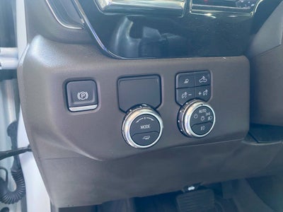 2025 GMC Sierra 1500 SLT - 2WD - LOW MILES - CLEAN CARFAX
