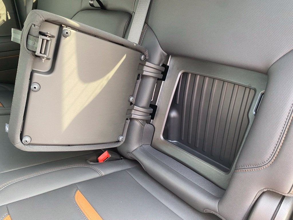 2025 GMC Sierra 1500 AT4 - 6.2L V-8 - TECHNOLOGY PACKAGE