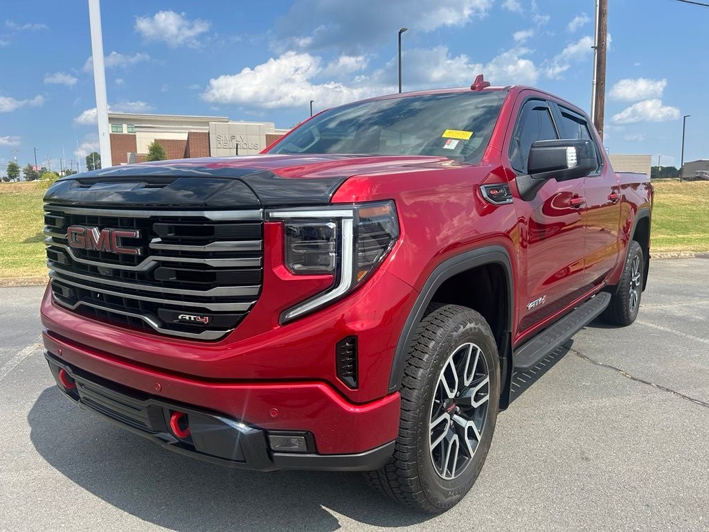 2025 GMC Sierra 1500 AT4