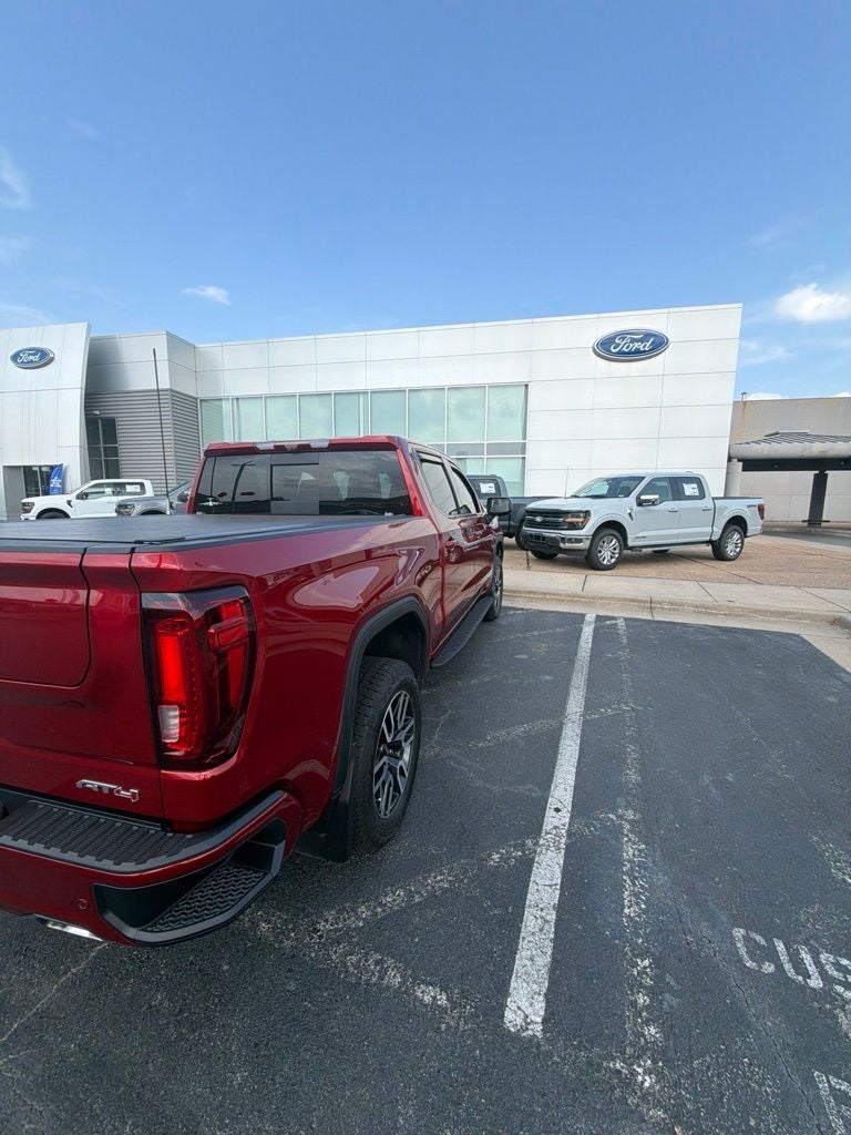 2025 GMC Sierra 1500 AT4