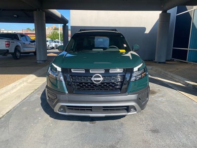 2025 Nissan Pathfinder Rock Creek - 4WD - CLEAN CARFAX ONE OWNER