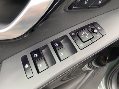 2026 Kia Niro SX
