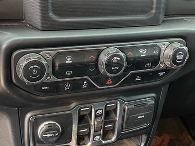 2022 Jeep Gladiator Willys