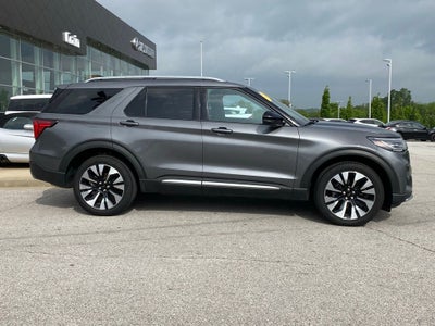 2025 Ford Explorer Platinum
