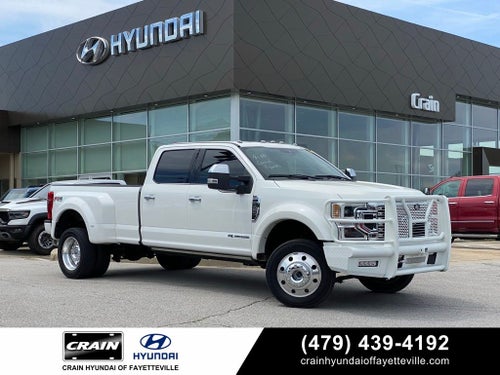 2022 Ford F-450SD Platinum